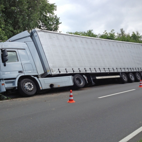 Lkw Bergung in Hohnstorf