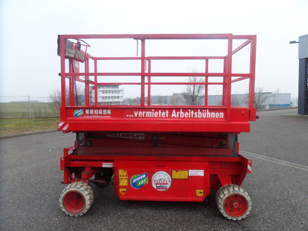 Scherenarbeitsbühne mieten
