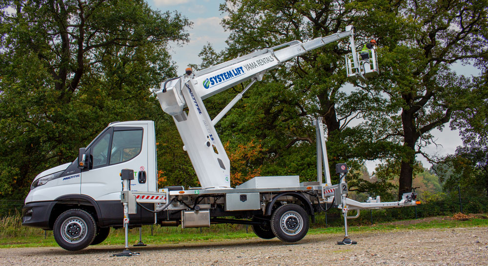 LKW-Arbeitsbühne von Yama Rentals