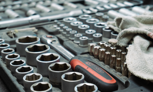 Service + Reparatur